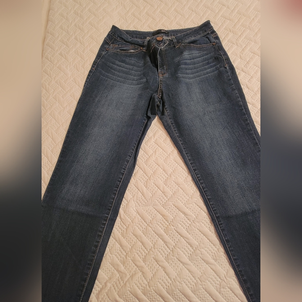 1822 Denim Men's Dark Wash Straight Jeans